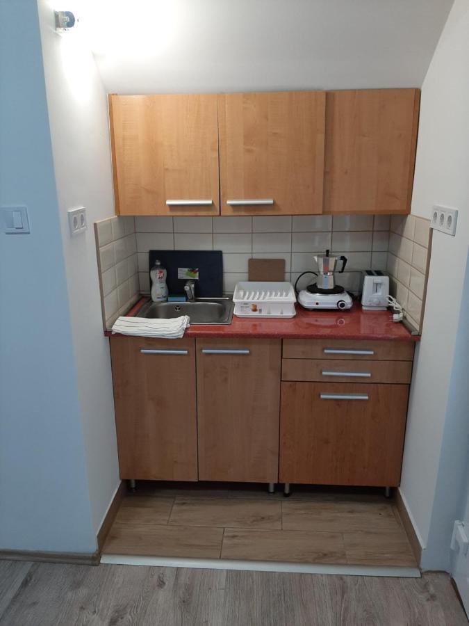 Nikolett Apartman Hajduszoboszlo Exterior photo